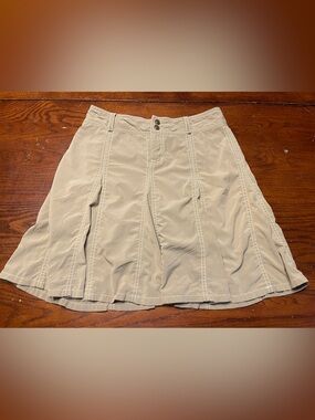 Athleta Khaki A-Line skirt women’s size 4